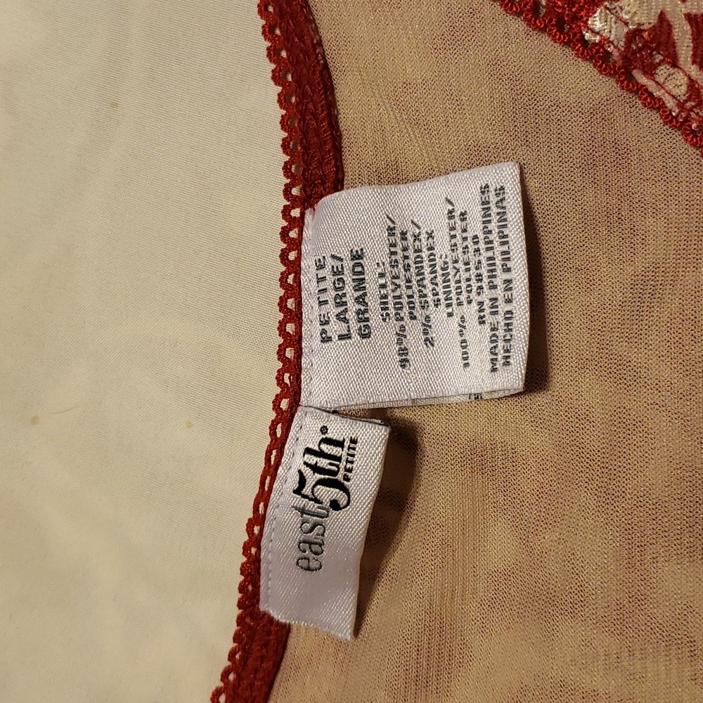 East 5th lg petite stretch top - Picture 2 of 3